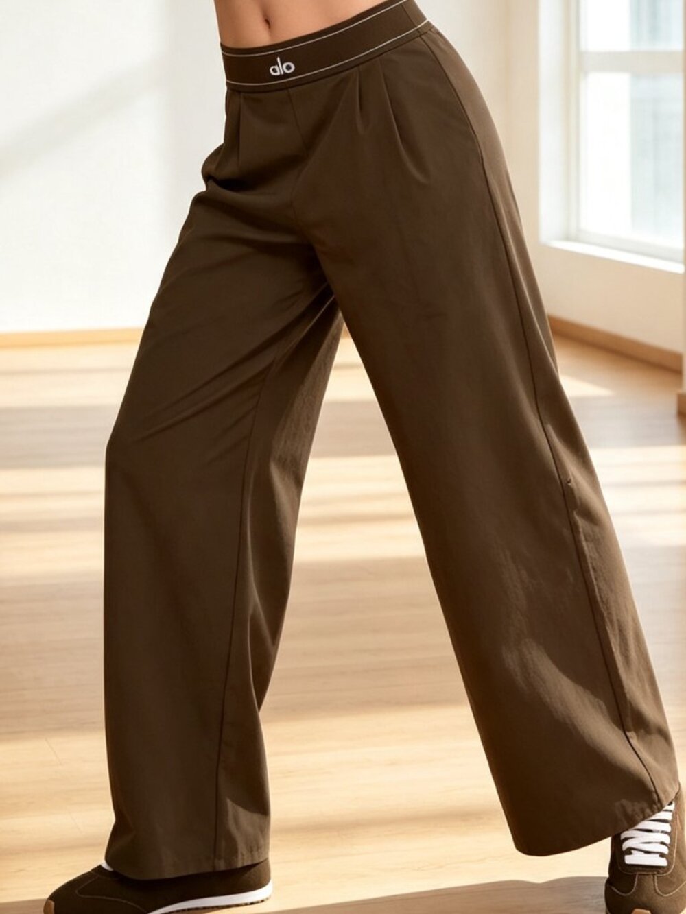ALO Yoga🧣 Suit Up Trouser Coffee Brown (Regular) Relaxed Fit🥾 - Picture 7 of 8